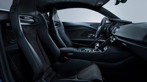 Audi R8 2021 interior