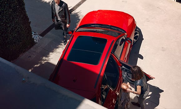 ▷ Descubre el Audi RS 4: Ficha Técnica, Fotos y Vídeo 🥇